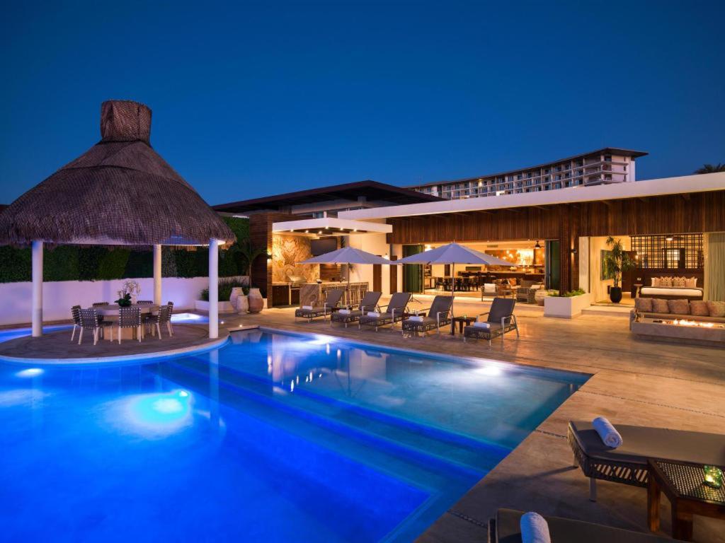 Ultra Exclusive Beachfront Villa Just Steps From The Sand With Butler Included San José del Cabo Extérieur photo
